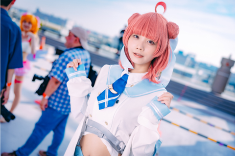 かれしちゃん「ぶいすぽっ！」夢野あかりコスでコミケに登場！ | GDL 
